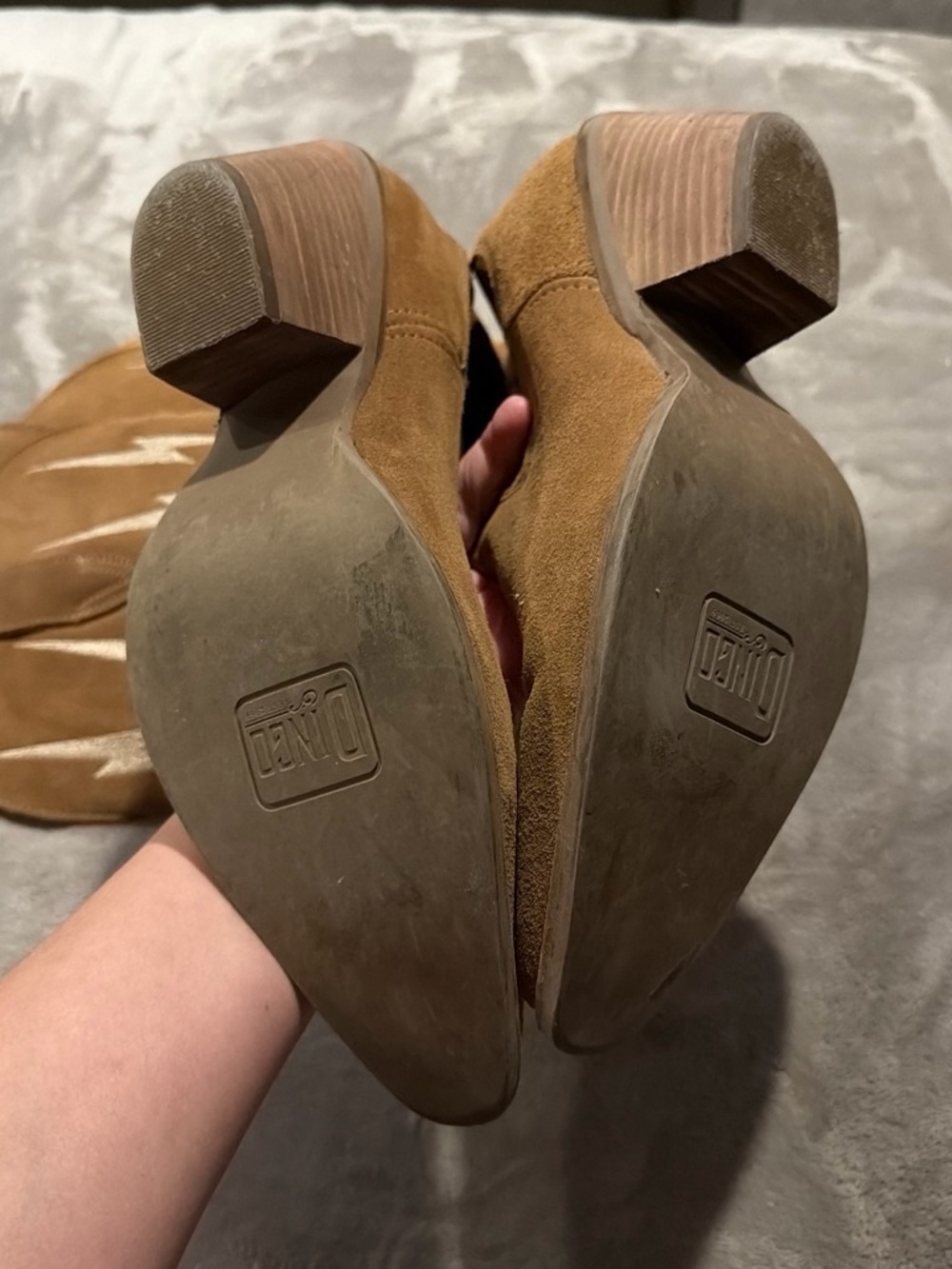 dingo Brown Suede Western Heeled Boots with Embroidered Shaft - Picture 4 of 4